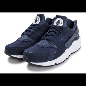 Nike Air Huarache Marine 6Y